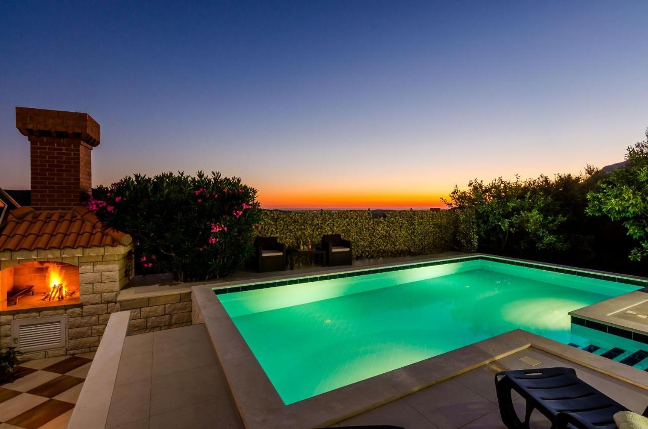 Villa Mateo With Private Pool Gruda Exteriör bild