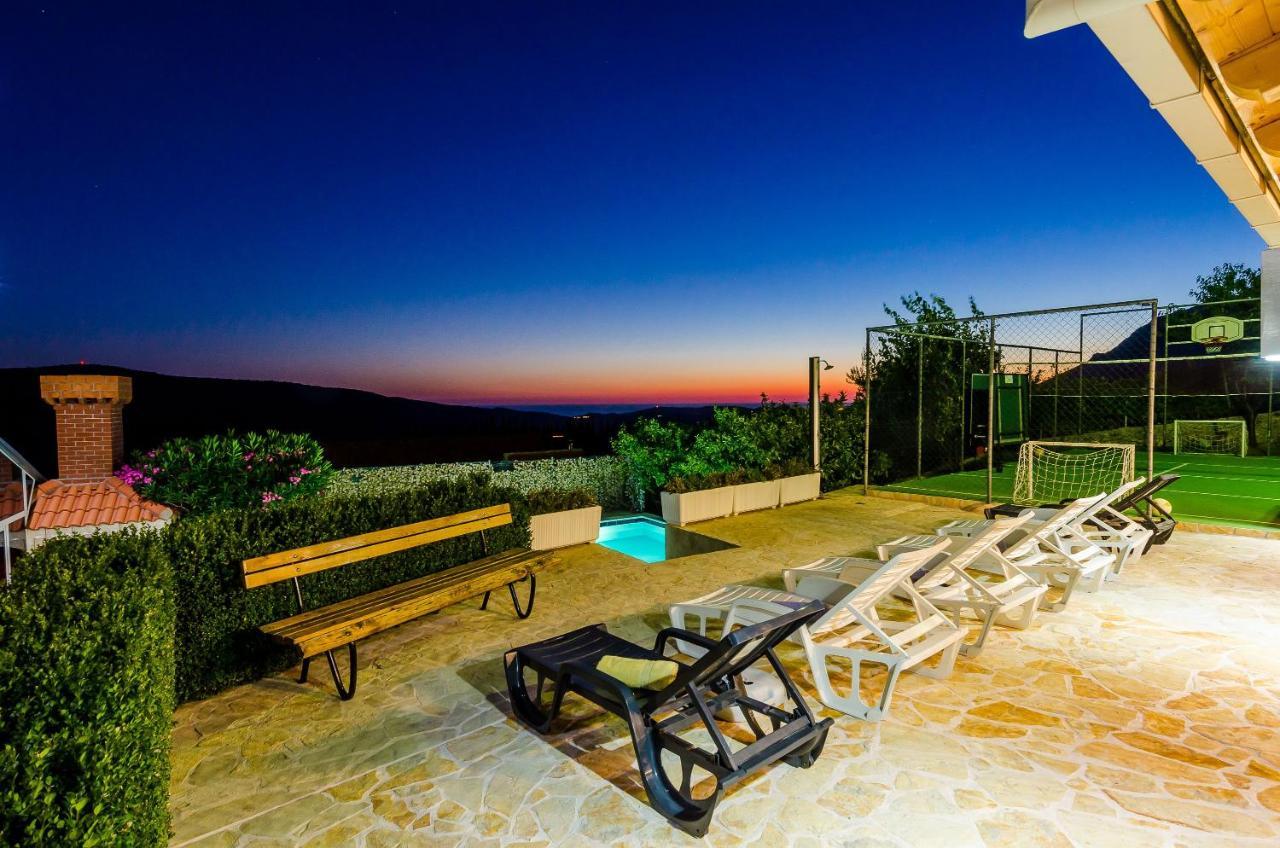 Villa Mateo With Private Pool Gruda Exteriör bild